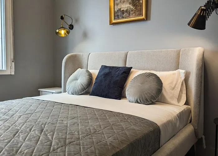 Mayor Old Town Apartment